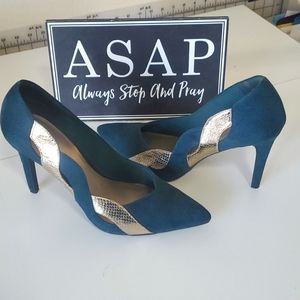 Women's green suede 10B heels